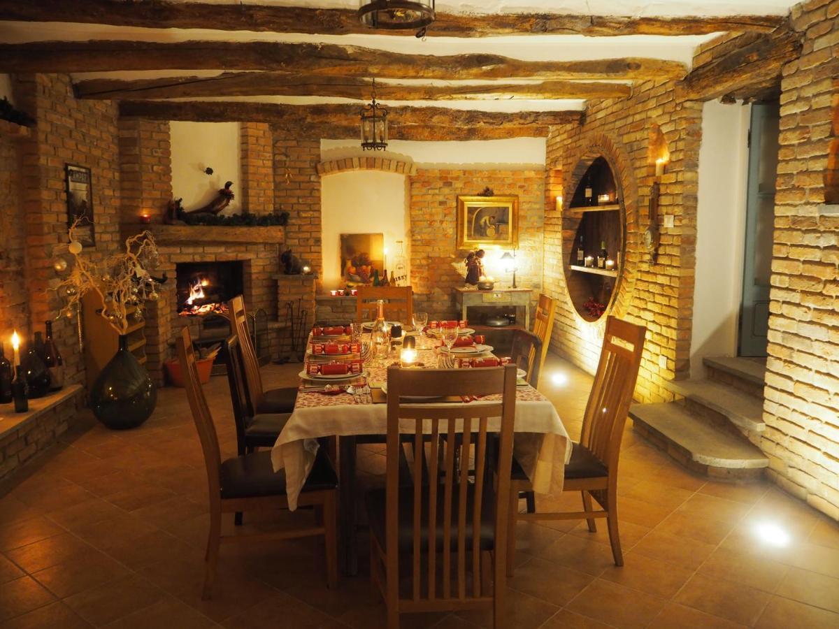 Bed and Breakfast Casa Del Roseto à Belveglio Extérieur photo